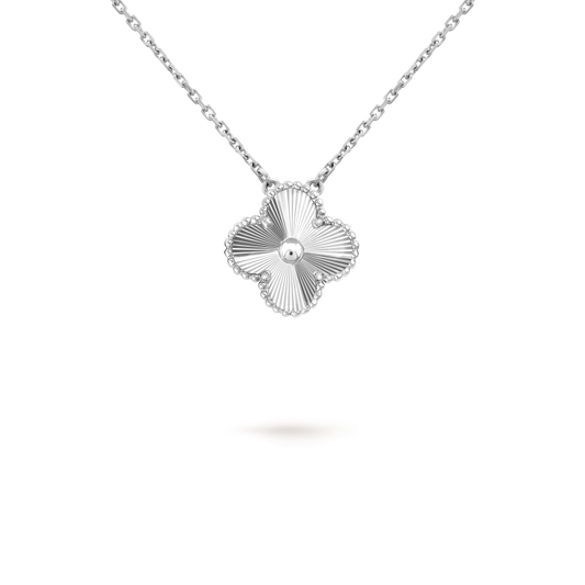 [Stellar Jewelry]CLOVER 15MM LASER NECKLACE SILVER