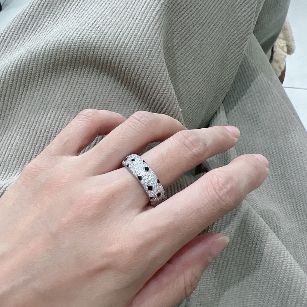 [Stellar Jewelry]PANTHERE SPOTTED FULL DIAMOND RING