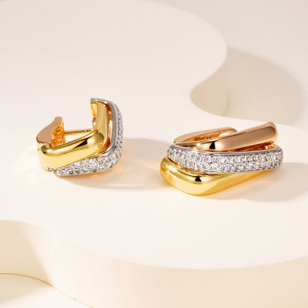 [Stellar Jewelry]TRINITY HALF DIAMOND  CUSHION EARRINGS