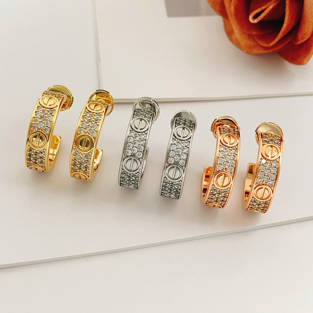 [Stellar Jewelry]LOVE 5.5MM DIAMOND PAVED EARRINGS