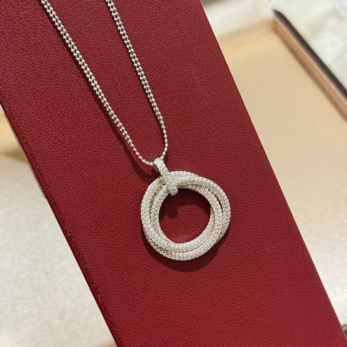 [Stellar Jewelry]TRINITY LARGE FULL DIAMOND  NECKLACE