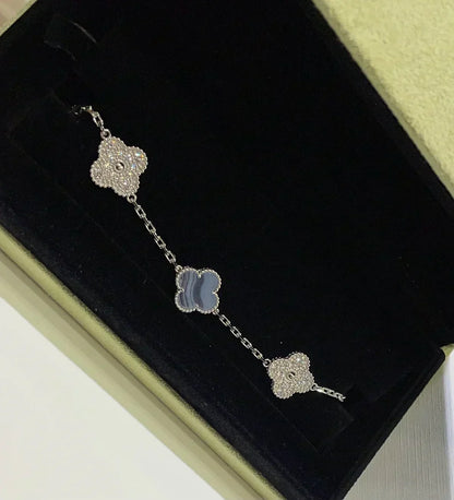 [Stellar Jewelry] CLOVER 5 MOTIF PURPLE CHALCEDONY BRACELET COLLECTION