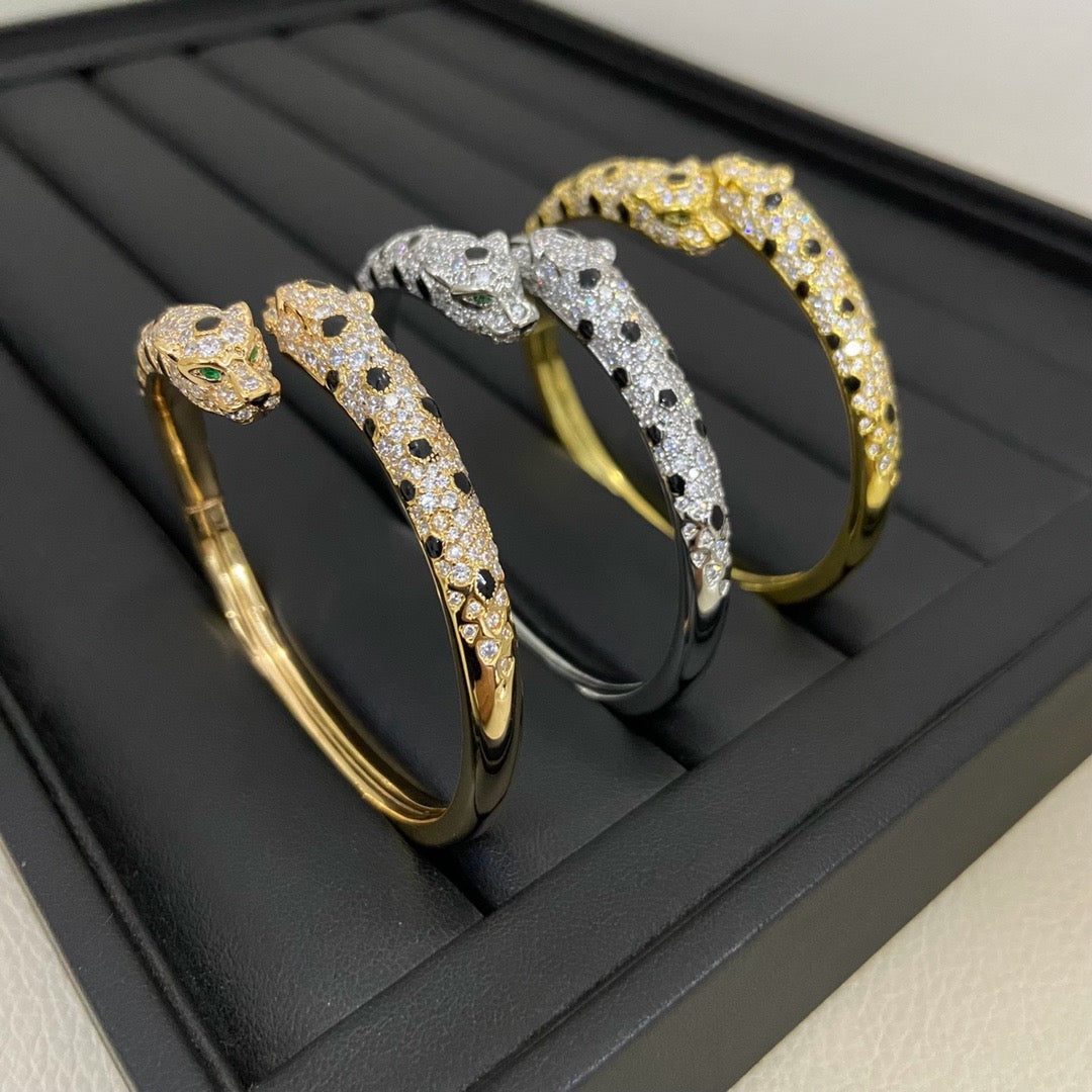 [Stellar Jewelry]PANTHERE DOUBLE HEADED HALF DIAMOND OPEN BRACELET