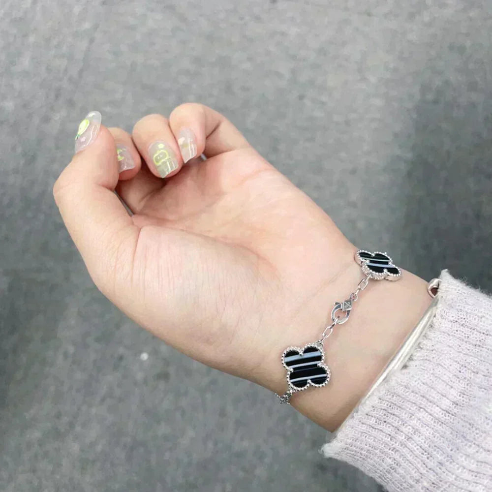 [Stellar Jewelry] CLOVER 5 MOTIF PULSAR STONE BRACELET COLLECTION