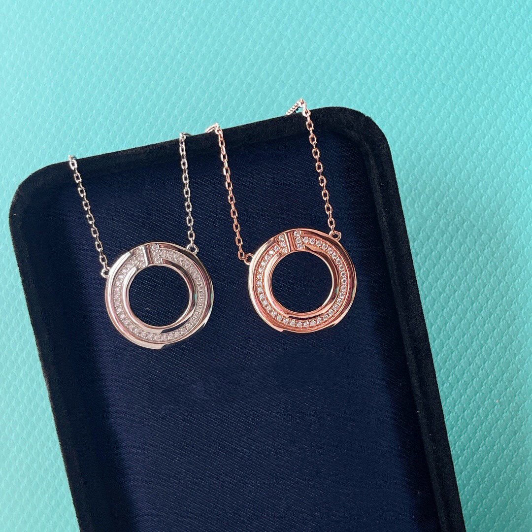 [Stellar jewels]DIAMOND AND MOTHER OF PEARL CIRCLE PENDANT
