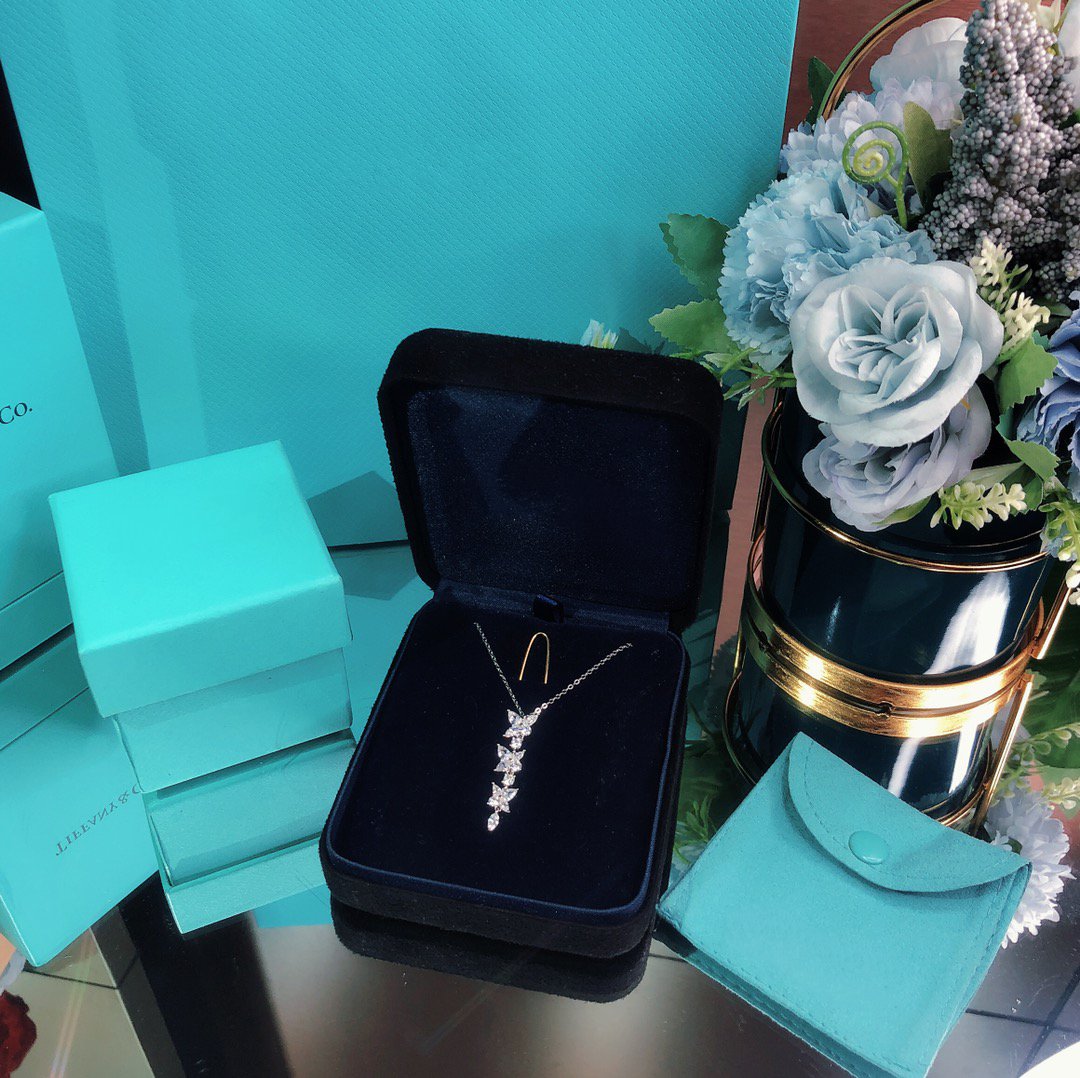 [Stellar jewels]MIXED CLUSTER DIAMOND DROP PENDANT