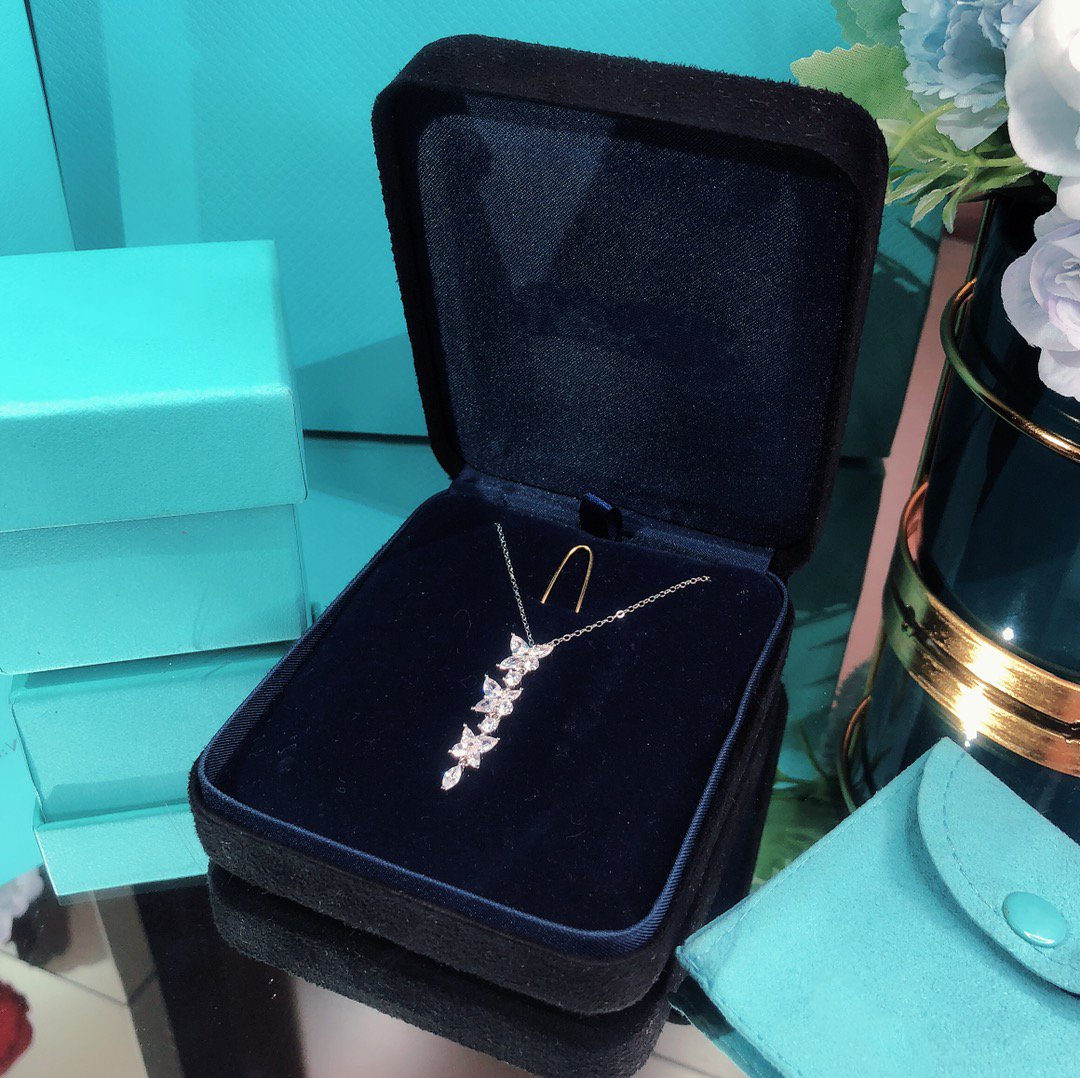 [Stellar jewels]MIXED CLUSTER DIAMOND DROP PENDANT