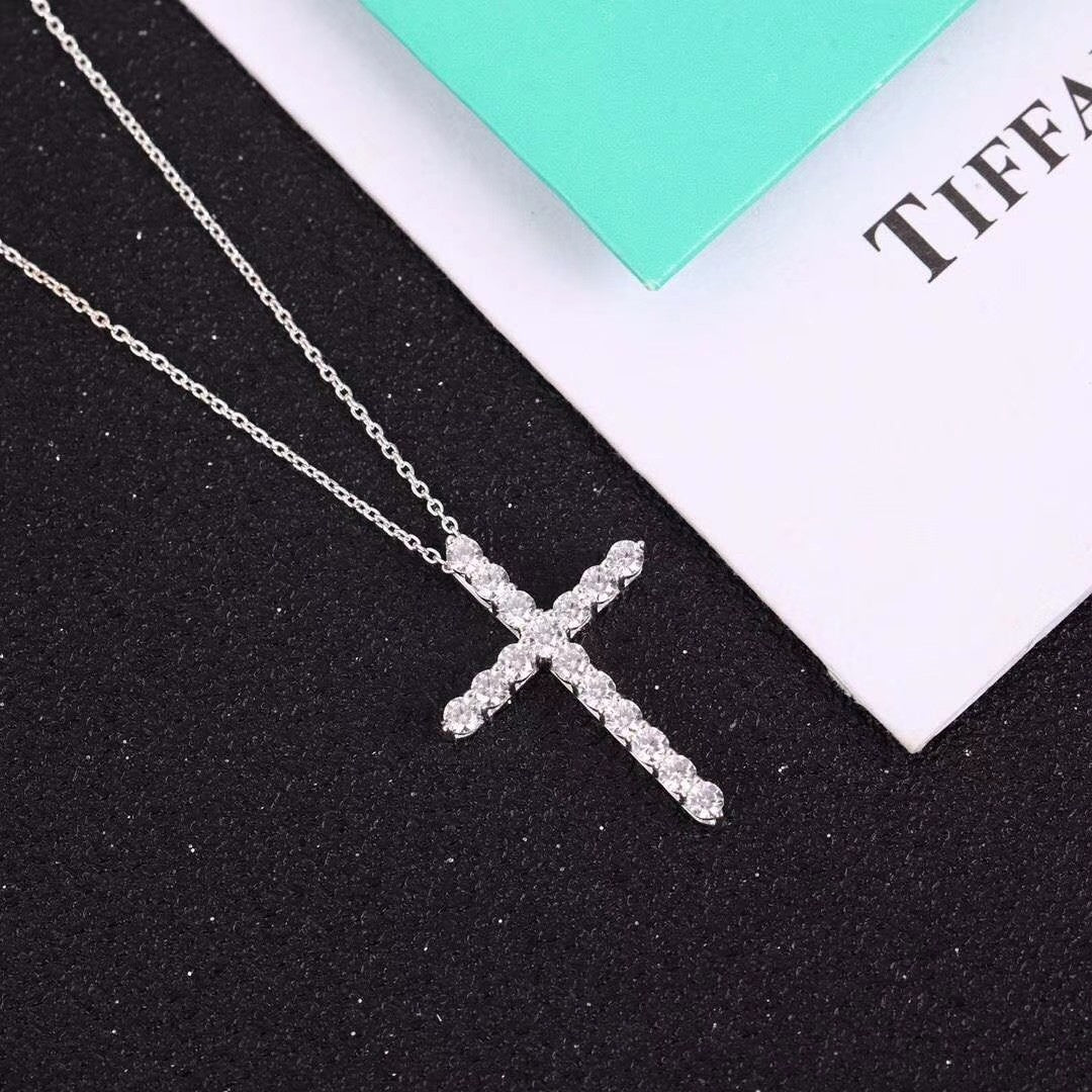 [Stellar jewels]MOISSANITE STONE CROSS PENDANT NECKLACE SIMULATED DIAMOND CROSS CHOKER