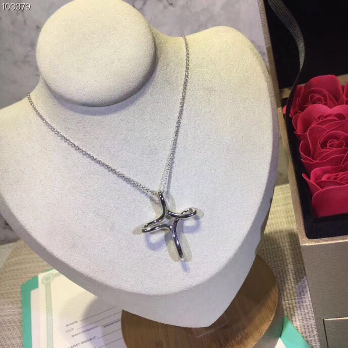 [Stellar jewels]CROSS NECKLACE STERLING SILVER MATERIAL