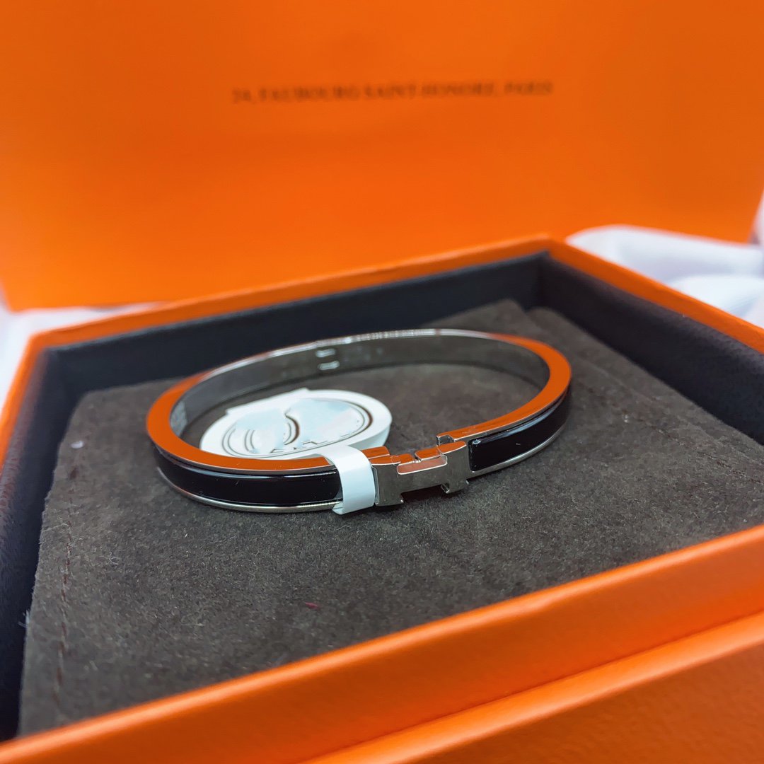 [Stellar Jewelry]CLASSIC HM CLIC BLACK 8MM ENAMEL BRACELET