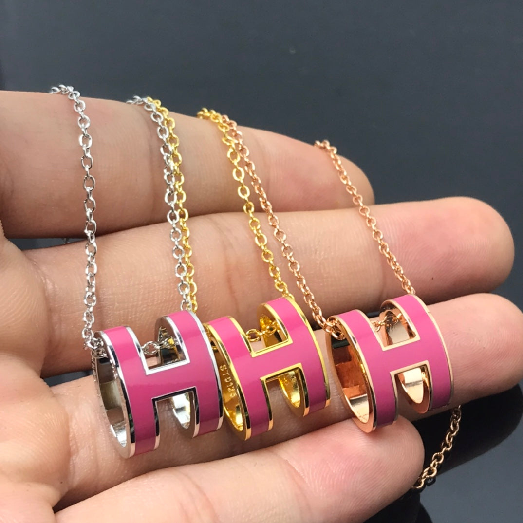 [Stellar Jewelry]H NECKLACE PINK