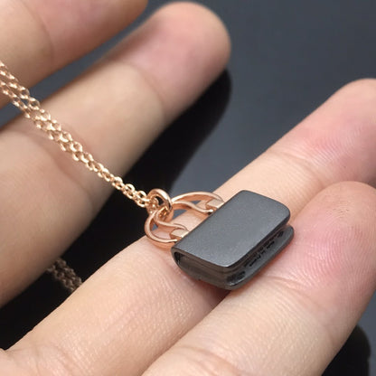 [Stellar Jewelry]WOMEN'S HM AMULETTES CONSTANCE PENDANT NECKLACE