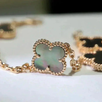 [Stellar Jewelry] CLOVER 5 MOTIF GRAY MOP BRACELET COLLECTION