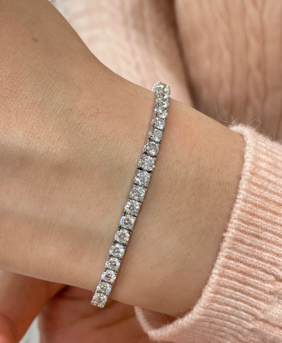 [Stellar Jewelry]  CLASSIC BASEBALL BRACELAT, 52 DIAMOND
