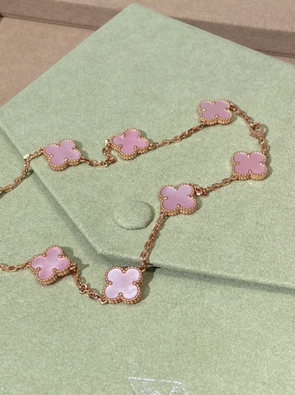 [Stellar Jewelry Jewellery] Pink Necklace with Ten Clover Designs