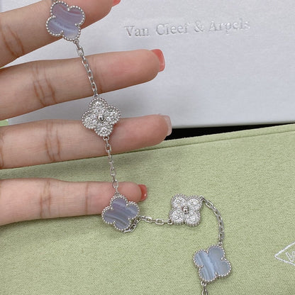 [Stellar Jewelry] CLOVER 5 MOTIF PURPLE CHALCEDONY BRACELET COLLECTION
