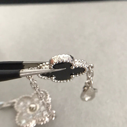 [Stellar Jewelry] CLOVER 5 MOTIF ONYXS BRACELET COLLECTION