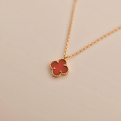 [Stellar Jewelry]CLOVER MINI 9.5MM WHITE CARNELIANS NECKLACE