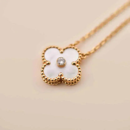 [Stellar Jewelry]CLOVER 15MM DIAMOND WHITE FRITILLARIA NECKLACE
