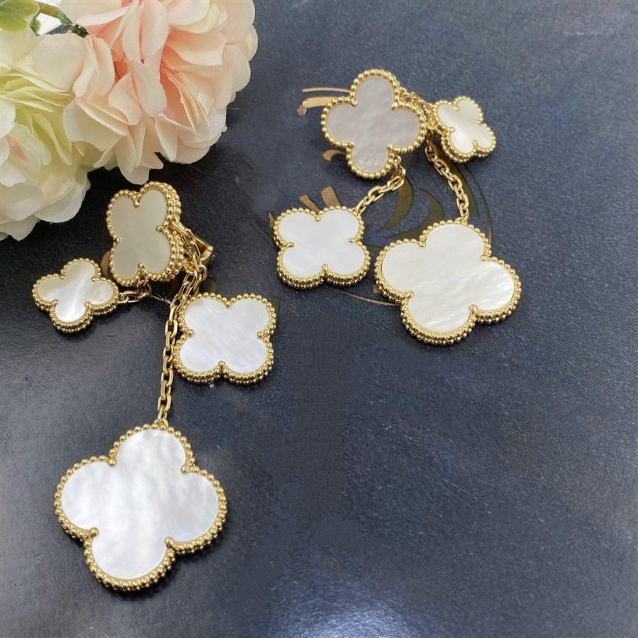 [Stellar Jewelry]CLOVER EARRINGS WHITE MOP 4 MOTIFS GOLD