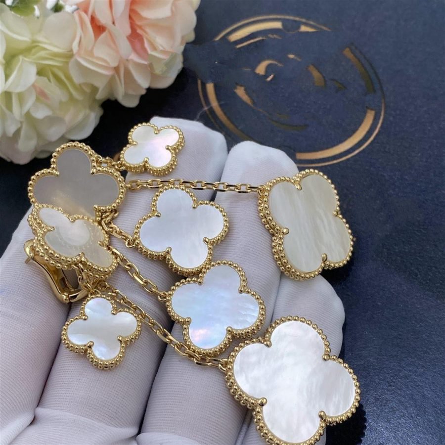 [Stellar Jewelry]CLOVER EARRINGS WHITE MOP 4 MOTIFS GOLD