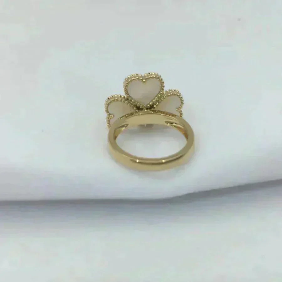 [Stellar Jewelry]SWEET CLOVER WHITE MOP RING