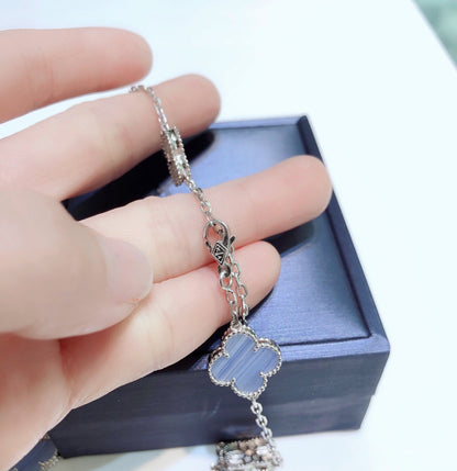 [Stellar Jewelry]CLOVER 10 MOTIFS CHALCEDONY DIAMONDS SILVER NECKLACE