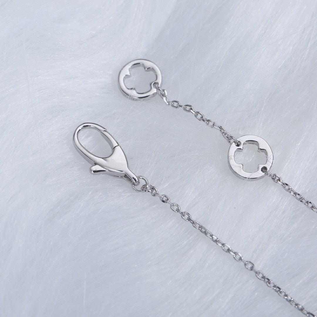 [Stellar Jewelry]FIOREVER NECKLACE DIAMOND CENTER