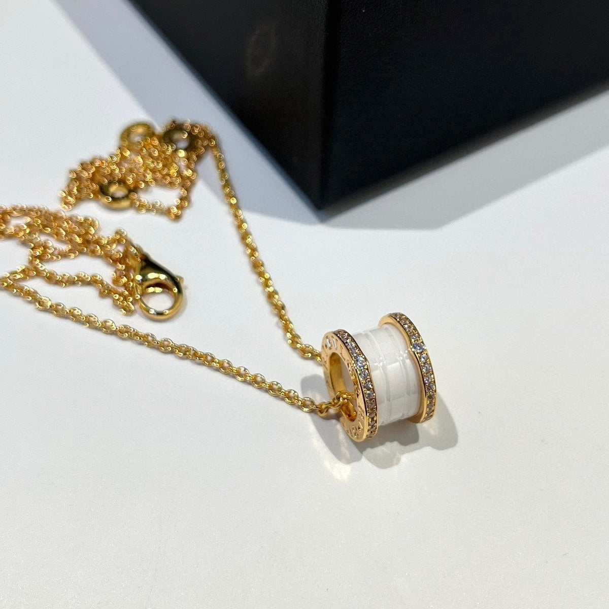[Stellar Jewelry]ZERO 1 WHITE CERAMIC DIAMOND PINK GOLD NECKLACE